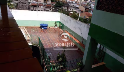 Sobrado com 3 dormitórios à venda, 453 m² por R$ 780.000,00 - Campestre - Santo André/SP