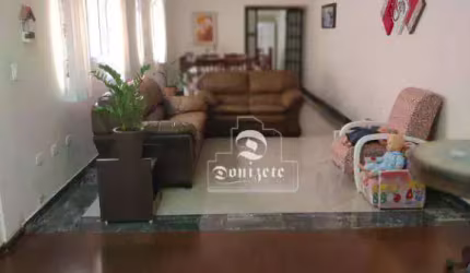 Sobrado com 3 dormitórios à venda, 271 m² por R$ 1.500.000,00 - Campestre - Santo André/SP