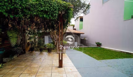 Casa com 3 dormitórios à venda, 201 m² por R$ 1.600.000,01 - Vila Assunção - Santo André/SP
