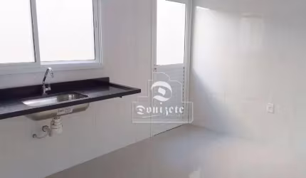Sobrado com 3 dormitórios à venda, 115 m² por R$ 724.990,00 - Campestre - Santo André/SP