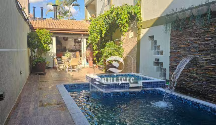 Casa com 3 dormitórios à venda, 376 m² por R$ 1.535.000,00 - Santa Maria - Santo André/SP