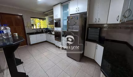 Sobrado com 3 dormitórios à venda, 133 m² por R$ 749.999,99 - Vila Eldízia - Santo André/SP