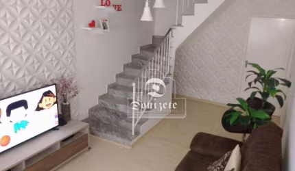 Sobrado com 2 dormitórios à venda, 132 m² por R$ 599.999,00 - Vila Eldízia - Santo André/SP