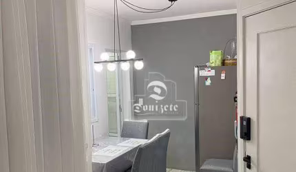 Apartamento com 2 dormitórios à venda, 48 m² por R$ 320.000,00 - Vila Helena - Santo André/SP