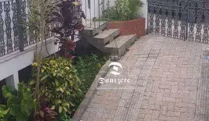 Sobrado com 3 dormitórios à venda, 252 m² por R$ 1.123.000,00 - Campestre - Santo André/SP
