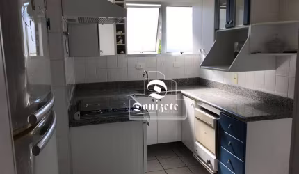 Apartamento com 2 dormitórios à venda, 60 m² por R$ 340.000,00 - Vila Valparaíso - Santo André/SP