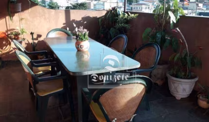 Casa com 2 dormitórios à venda, 230 m² por R$ 640.000,00 - Vila Guiomar - Santo André/SP