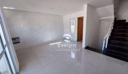 Sobrado com 3 dormitórios à venda, 125 m² por R$ 645.000,00 - Jardim Bom Pastor - Santo André/SP
