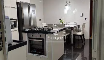 Sobrado à venda, 210 m² por R$ 848.999,99 - Jardim Bom Pastor - Santo André/SP