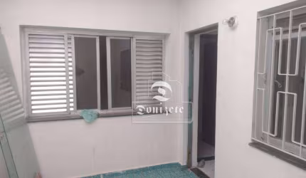 Casa com 2 dormitórios para alugar, 180 m² por R$ 2.855,00/mês - Bangu - Santo André/SP