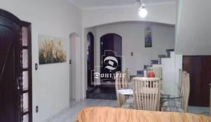Sobrado à venda, 253 m² por R$ 746.000,00 - Vila Lucinda - Santo André/SP