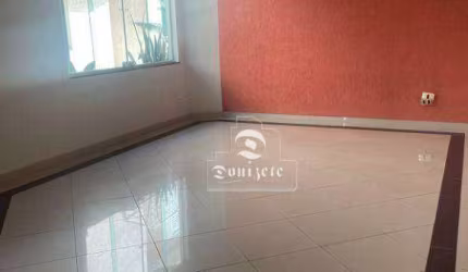 Sobrado com 3 dormitórios à venda, 105 m² por R$ 720.000,00 - Vila Scarpelli - Santo André/SP