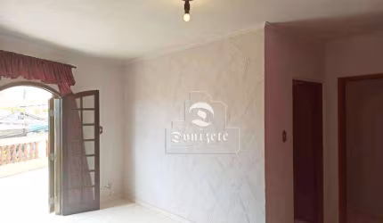 Sobrado com 4 dormitórios, 197 m² - venda por R$ 599.999,99 ou aluguel por R$ 4.037,48/mês - Vila Linda - Santo André/SP