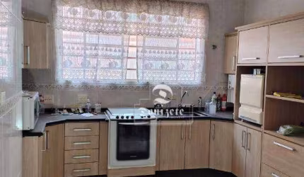 Casa com 3 dormitórios para alugar, 150 m² por R$ 3.601,00/mês - Vila Guiomar - Santo André/SP