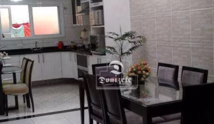 Sobrado com 3 dormitórios à venda, 147 m² por R$ 1.980.000,00 - Campestre - Santo André/SP