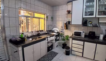 Sobrado com 3 dormitórios à venda, 158 m² por R$ 550.000,00 - Parque João Ramalho - Santo André/SP