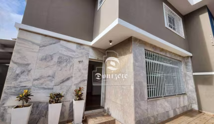 Sobrado com 3 dormitórios para alugar, 175 m² por R$ 7.878,00/mês - Jardim - Santo André/SP