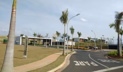 Terreno em Condomínio de Luxo em Campinas-SP - Alphaville Dom Pedro  457,18 m² de Área
