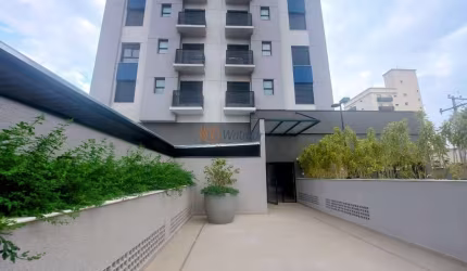 Apartamento impecável com 2 quartos, 1 suíte, 3 salas e 2 vagas de garagem no Jardim Guanabara, Campinas-SP!