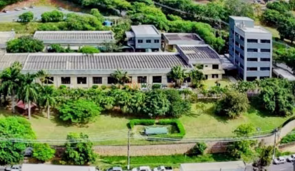 Galpão Comercial de Alto Padrão no Distrito Industrial Benedito Storani - Vinhedo-SP: 12 Salas, 8 Banheiros, 60 Vagas, 4.020m².