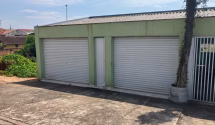 Casa Usada com Ponto Comercial Bairro Nações