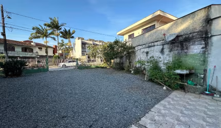 Oportunidade no Saguaçu Terreno 24de frente