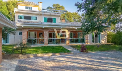 Linda Chacara com casa de alto padrão na Colonia Faria