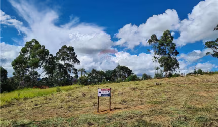 Terreno à venda em Toledo MG