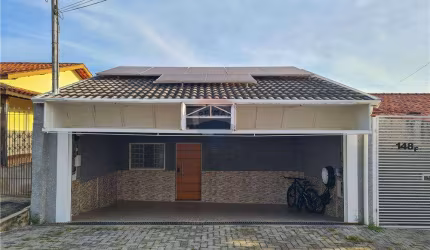 Casa à venda em Bragança Paulista-SP