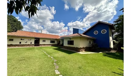 Linda casa no Condomínio Residencial Rosário de Fátima em Bragança Paulista