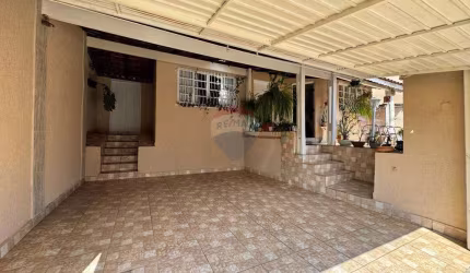 Casa Pronta: 3 Quartos em Bragança Pta. - Ótimo Preço