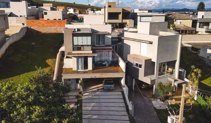 Casa à Venda Condomínio Vale das Águas em Bragança Paulista