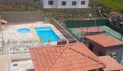 Apartamento com 2 dormitórios no quarto andar