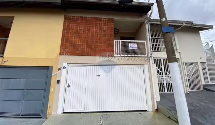 Casa a venda no Jardim São Lourenço com 3 dormitórios, sendo 1 suíte com varanda