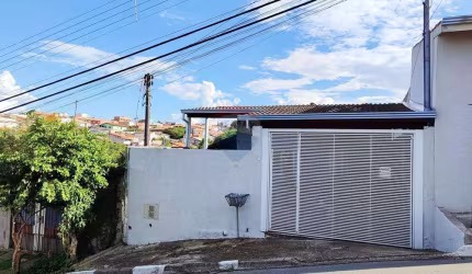 RESIDÊNCIA TÉRREA PARA VENDA