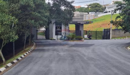 Terreno em Condomínio Fechado de Bragança Paulista – Condomínio Fechado.
