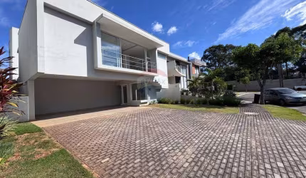 Luxo e Conforto em Condomínio Portal Bragança