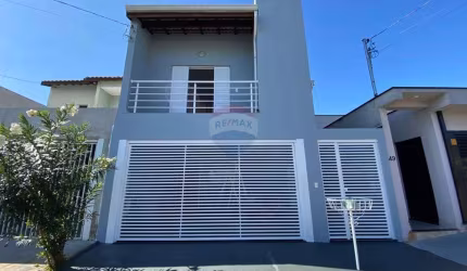 Casa a venda no bairro Quinta dos Vinhedos na cidade de Bragança Paulista - SP.