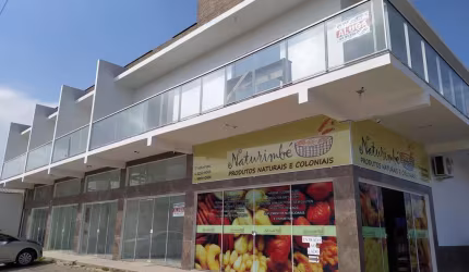 Sala Comercial para Locação em Imbituba, Alto Arroio, 1 banheiro, 1 vaga
