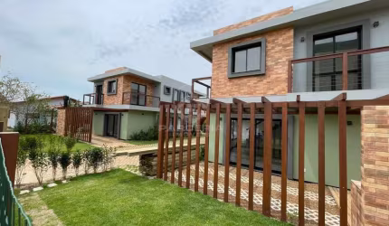 Casa para Venda em Garopaba, Ambrosio, 3 dormitórios, 2 suítes, 3 banheiros, 1 vaga