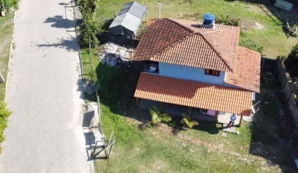 Casa para Venda em Garopaba, Ouvidor, 2 dormitórios, 2 banheiros