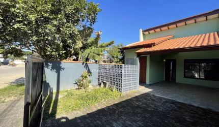 Casa para Venda em Garopaba, Campo Duna, 2 dormitórios, 1 banheiro, 1 vaga