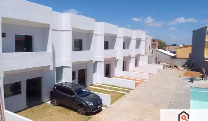 Vendo  Casa Village com Piscina  Barra  Jacuípe - Próximo  Rio Jacuípe e Rio Capivara