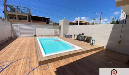 Arembepe Vendo Casa Espaçosa  2 Suítes, Área e  Piscina Grande