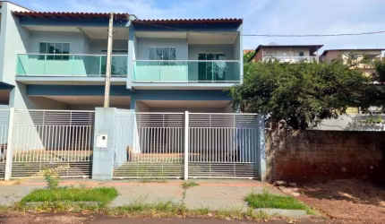 Casa com 3 quartos à venda na Rua Amália Tonon Minatti, Cafezal, Londrina por R$ 420.000