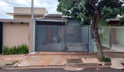 Excelente Casa no Jardim José Bastos de Almeida