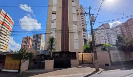 Excelente Apartamento no Centro, próximo a Av. JK