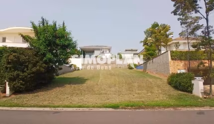 Terreno comercial à venda no Alphaville Dom Pedro, Campinas  por R$ 1.390.000
