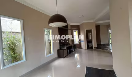 Casa em condomínio fechado com 3 quartos para alugar no Cascata, Paulínia , 160 m2 por R$ 5.000