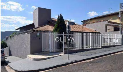 Casa com 3 dormitórios à venda por R$ 1.100.000,00 - Centro - Monte Aprazível/SP